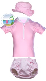 maillot-de-bain-couche-bebe-fille